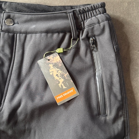 Men’s Free Soldier Soft Shell Fleece Lined Hiking Snow Pants Black 38x32 NWT - Picture 3 of 14